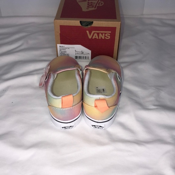 Vans - Picture 4 of 7